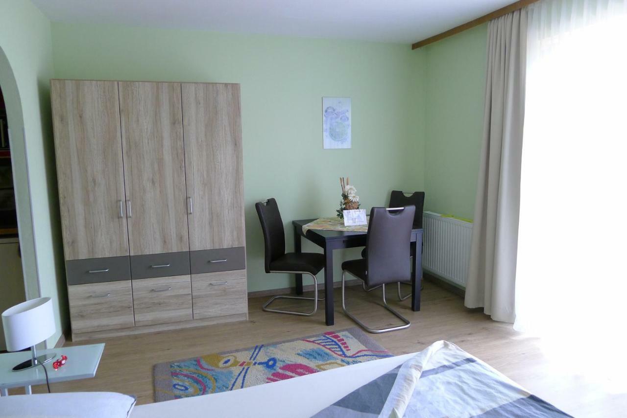 Alpenappartement Claudia Piesendorf Esterno foto